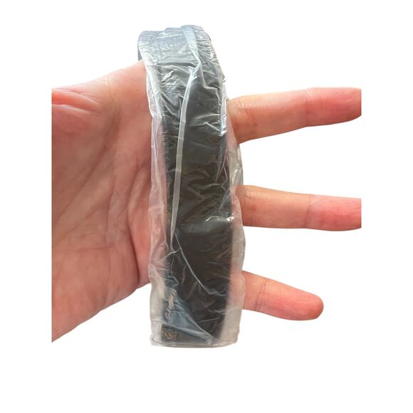 Gilda Paris Women's Quilted Messenger Bag - NWT - Picture 7 of 11